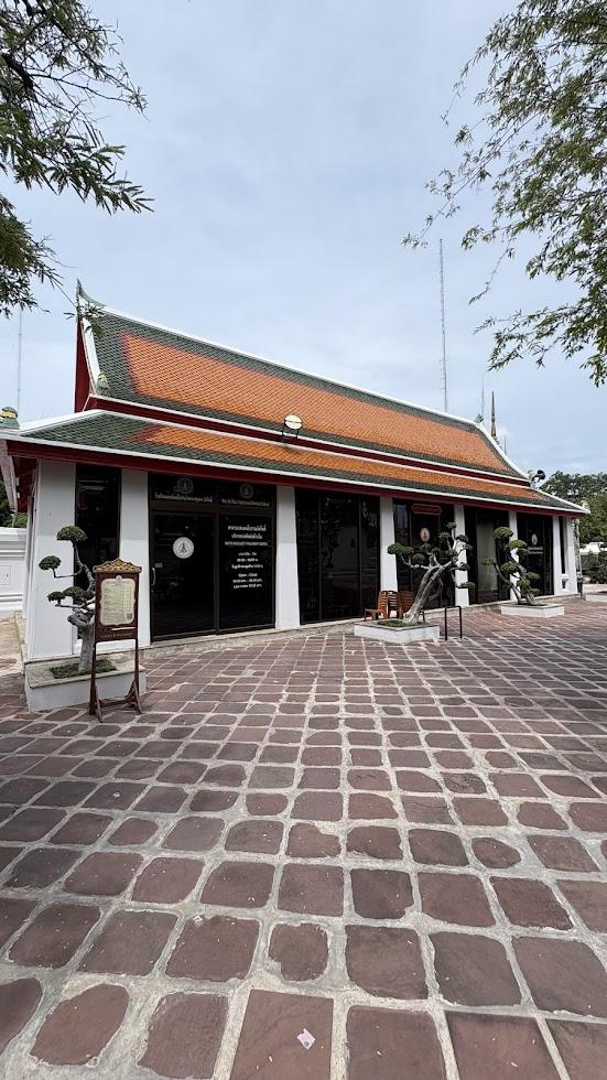 失敗しない!ワットポーのタイ古式マッサージ攻略法｜総本山の料金、予約なしでの待ち時間、チップまで解説